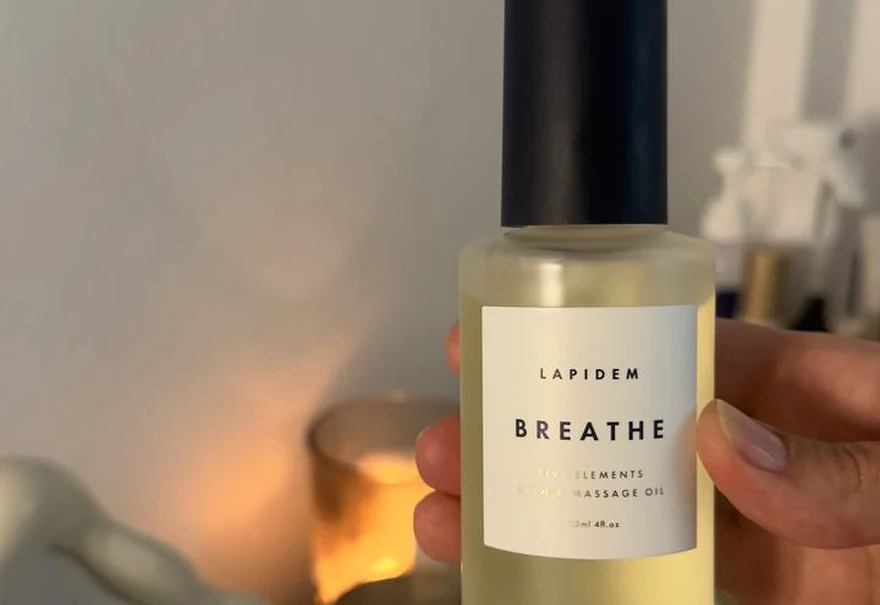 Массажное масло Lapidem Breathe — средство для скольжения при самомассаже